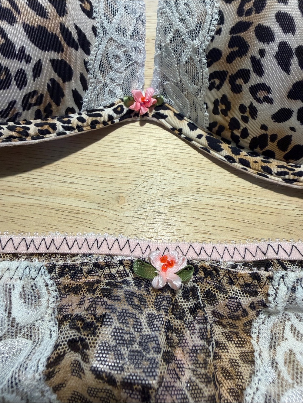 Victoria’s Secret Sexy Little Things Leopard PushUp Bra and Thong Set - Picture 2 of 4